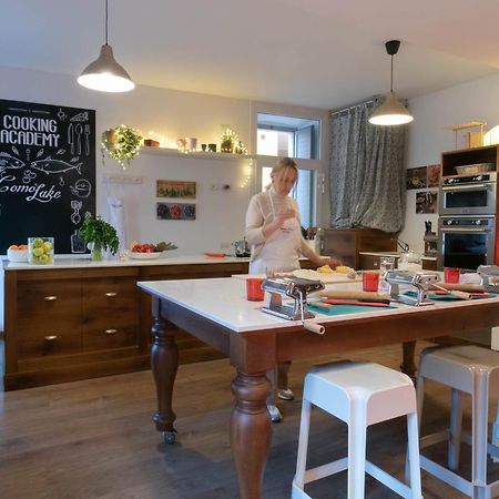 Mamma Ciccia Holiday Home - Confalonieri Мандельо дел Ларио Екстериор снимка